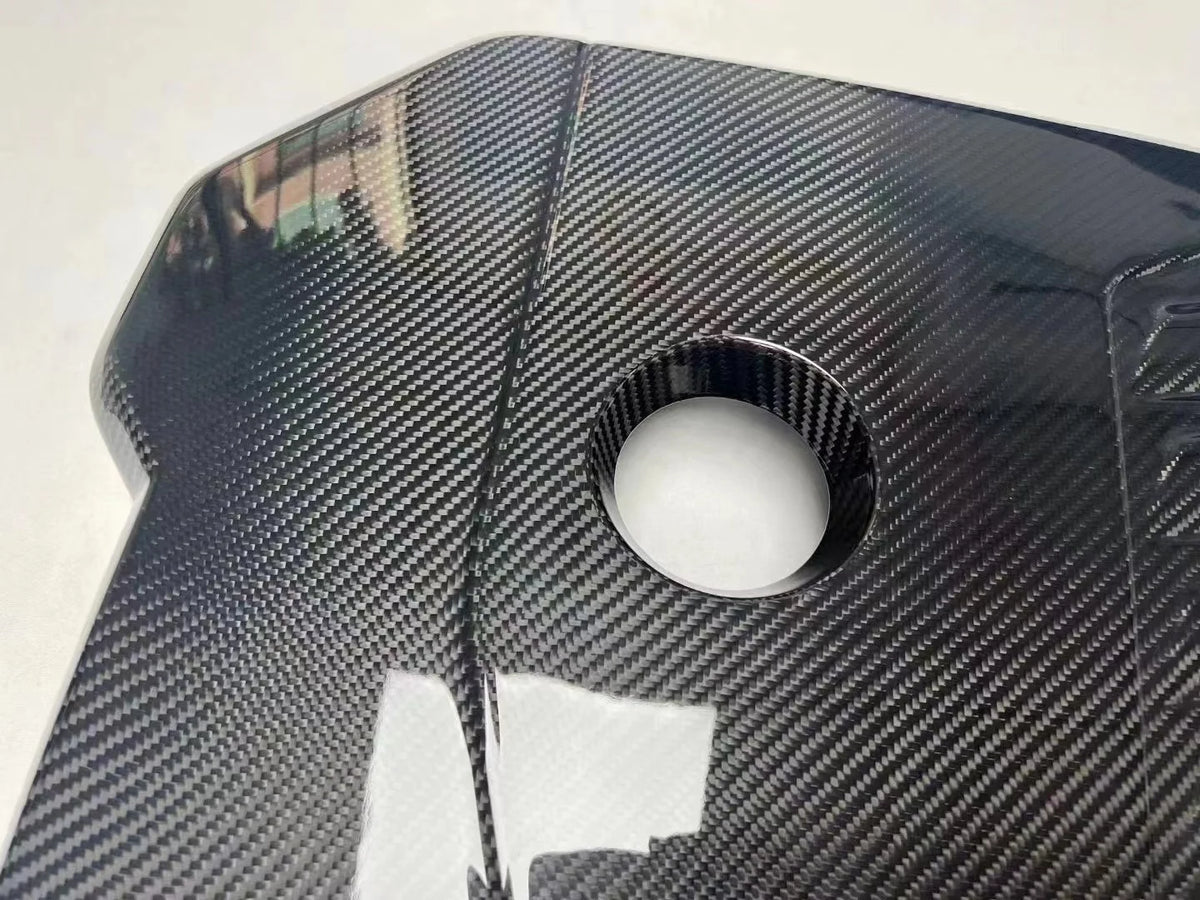Dry carbon fiber B58 engine cover for BMW M340i, M440i, 540i and X5 - view 3